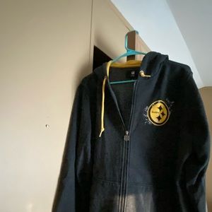 Women’s Steelers hoodie